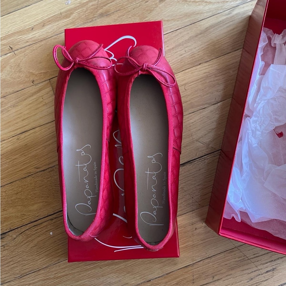 Brand new with box Papanatas Red quilted Ballet Flat